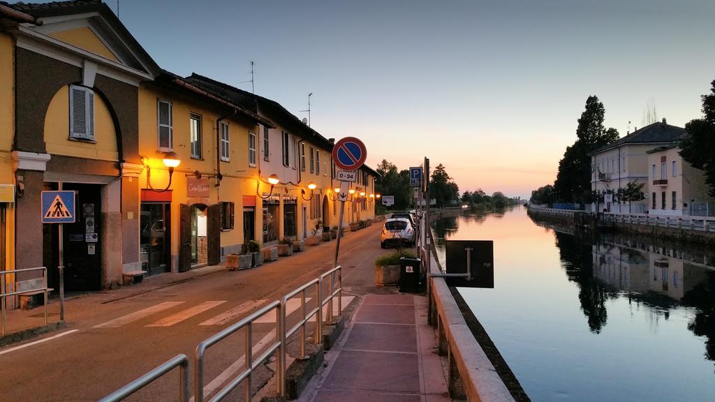 Corte Certosina Trezzano sul Naviglio Bagian luar foto